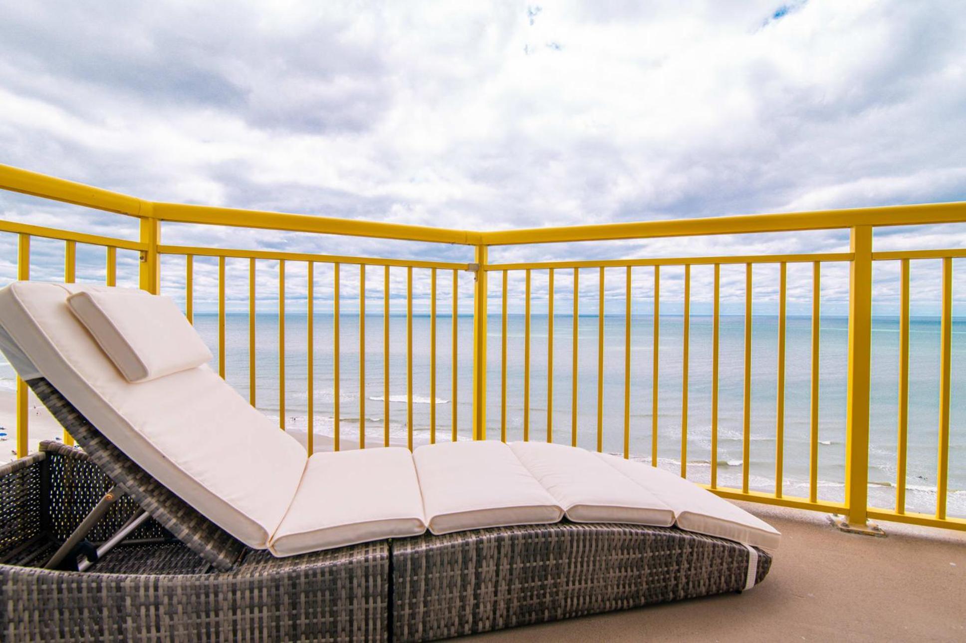 Bay Watch Resort Luxe Oceanfront End Unit เมอร์เทิลบีช ภายนอก รูปภาพ