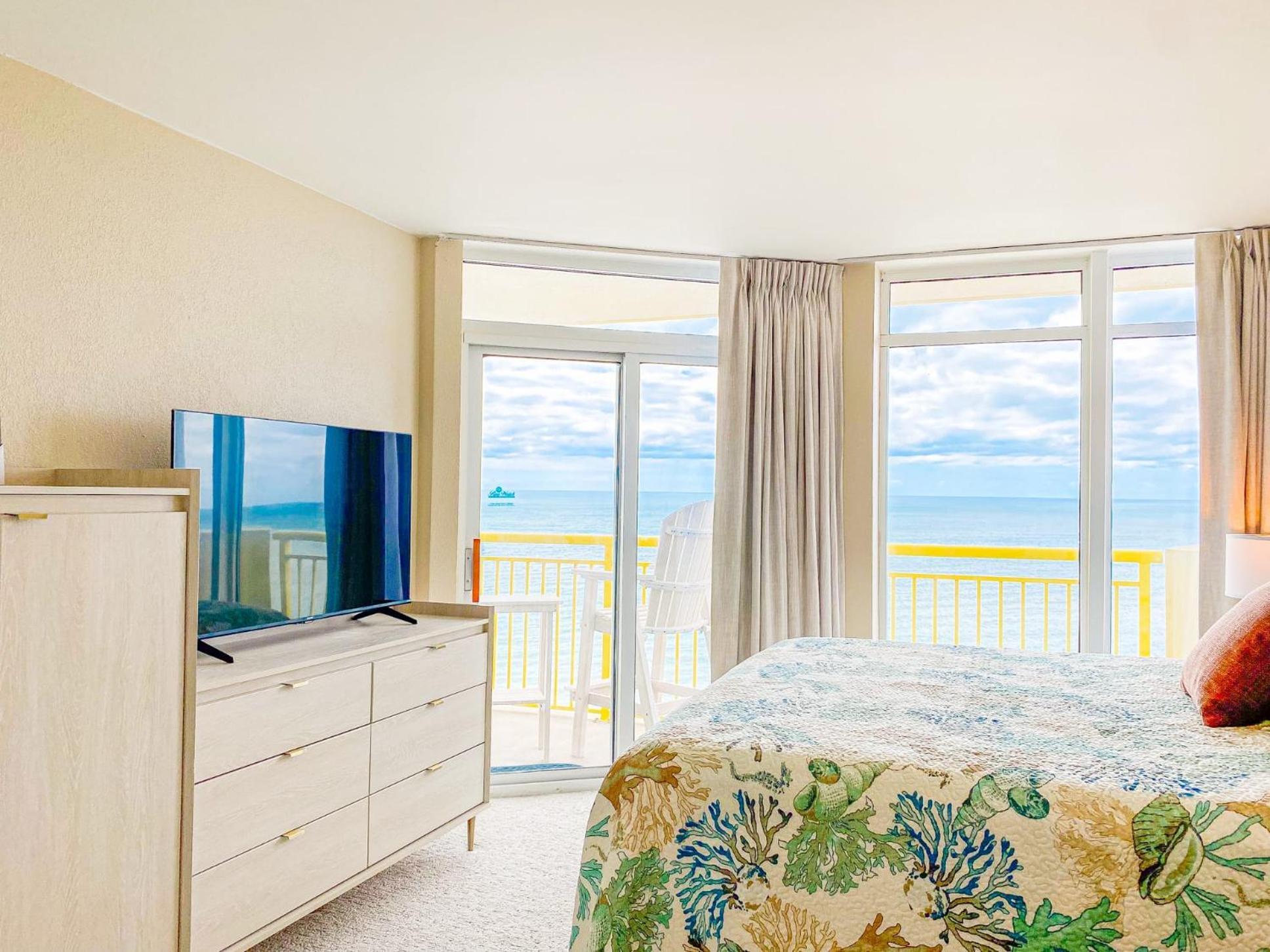 Bay Watch Resort Luxe Oceanfront End Unit เมอร์เทิลบีช ภายนอก รูปภาพ