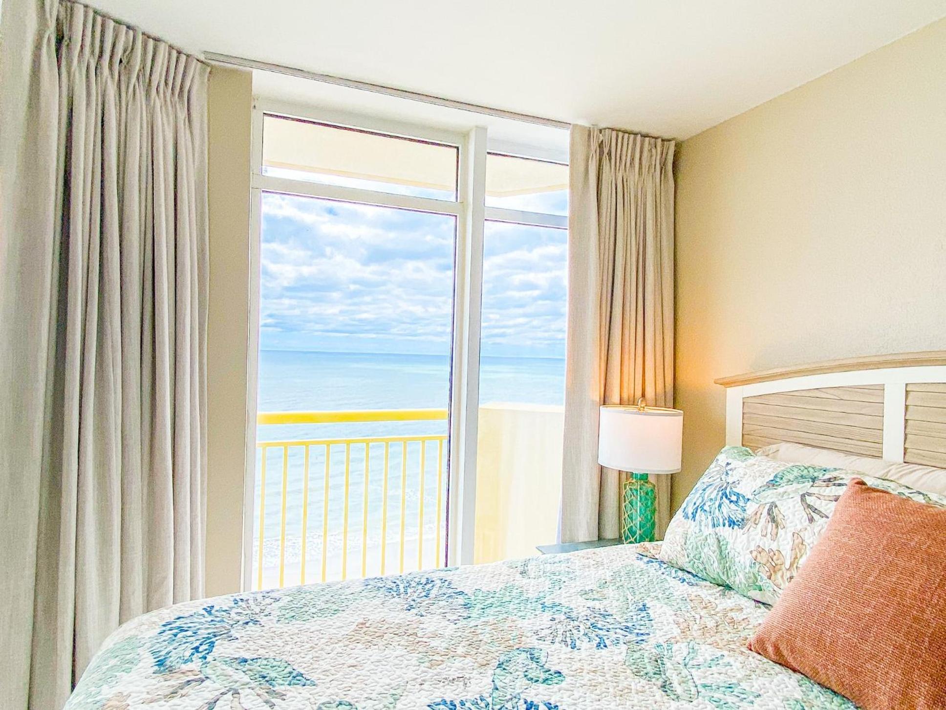 Bay Watch Resort Luxe Oceanfront End Unit เมอร์เทิลบีช ภายนอก รูปภาพ